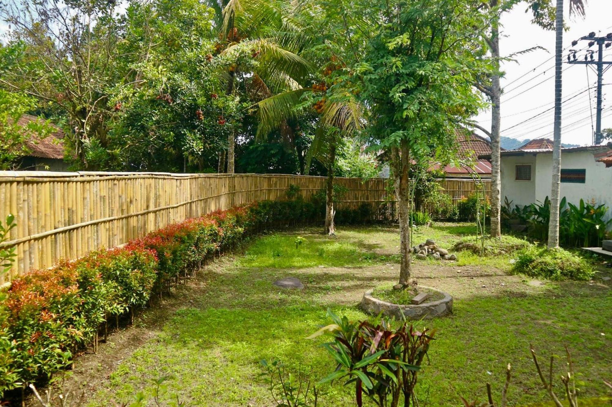 Gria Sindhu Homestay Sidemen By Agata Exterior photo